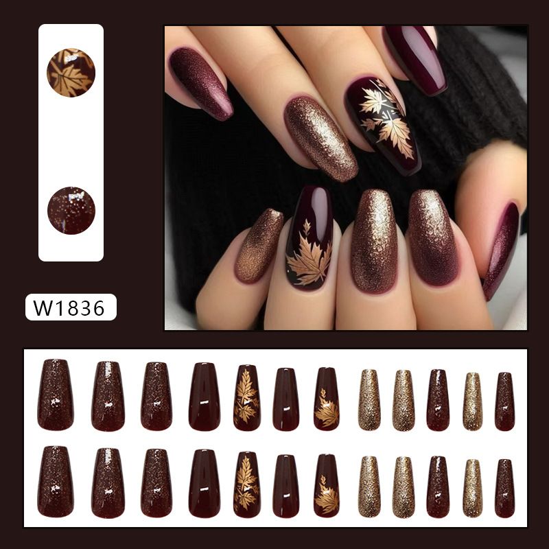 Nail art 24-piece set fake nails reusable sticker nails press-on Autumn and winter amber golden maple leaves autumn and winter atmosphere in the long ballet armor ins European and American style