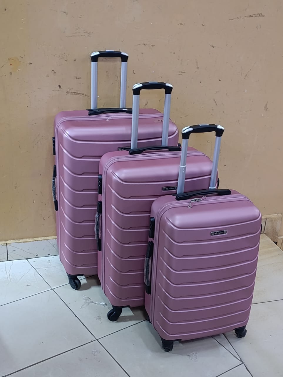 🧳 3-in-1 Luxurious Fibre Suitcase Set 💼 | Durable, Stylish & Smooth Spinner Wheels ✈️ | Travel Smart & Secure 🌍