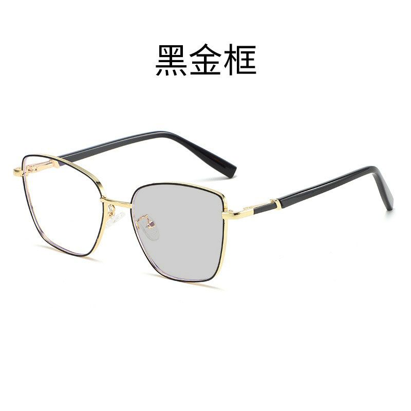 1pc Women's Photochromic Fashion Glasses with Cat Eye Metal Frame and Hollow Design Set with Diamonds, Suitable for Driving and Daily Wear