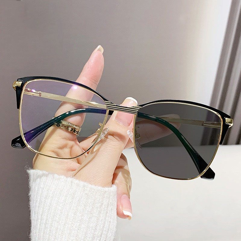 New Fashion Cat Eye Eyeglasses Frames Multi Color Photochromic Glasses Ladies Glasses