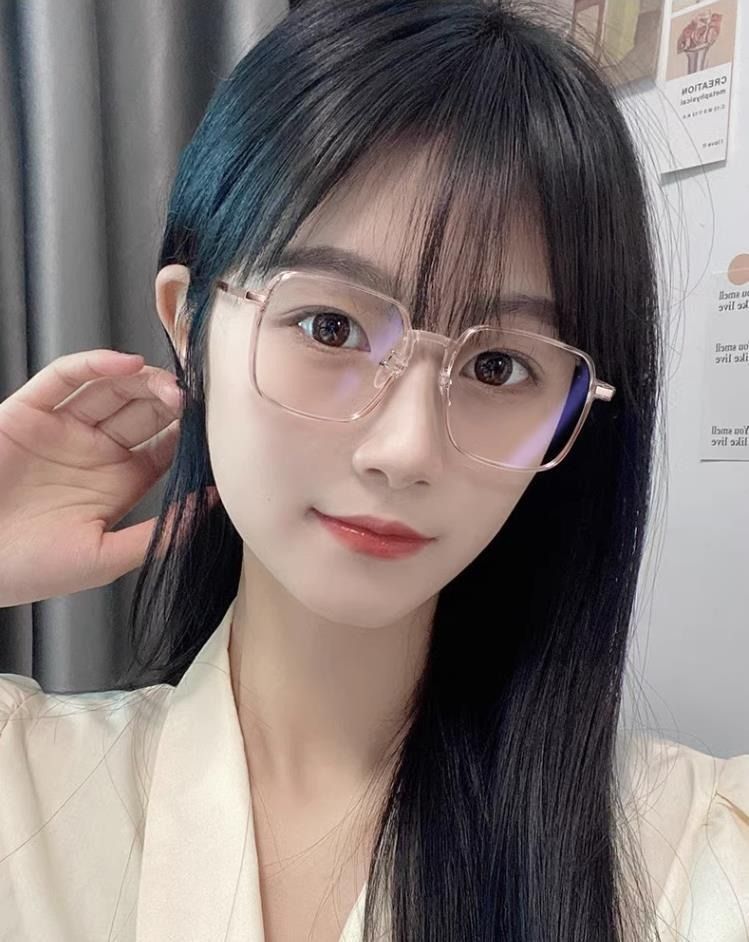 Hot selling fashionable square photochromic lens glasses with anti blue light and Women photochromic frame glasses