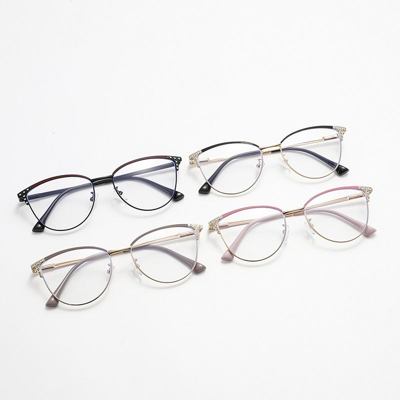 2025 Fashion Cat Eye Anti Blue Light Blocking Eyeglasses Photochromic Glasses for Women Reading Glasses