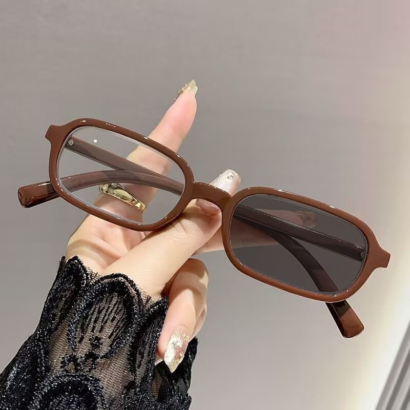 Fashion Women Oval Anti Blue Light Eyeglasses Small Frame Photochromic Glasses Women