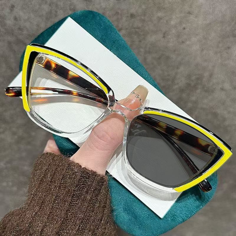 Photochromic Anti-radiation Fashion Glasses Cat Eye Woman Eyewear Frame Anti Blue Light Eyeglasses Outdoor Shade for Men Women