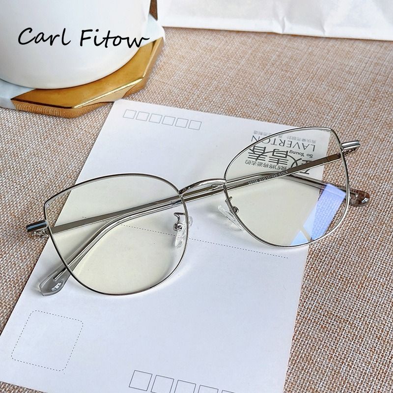 Ultra-Light Titanium Anti-Blue Light Glasses Retro Fashion Frame Anti-Radiation Flat Eyeglasses for Eye Protection Can