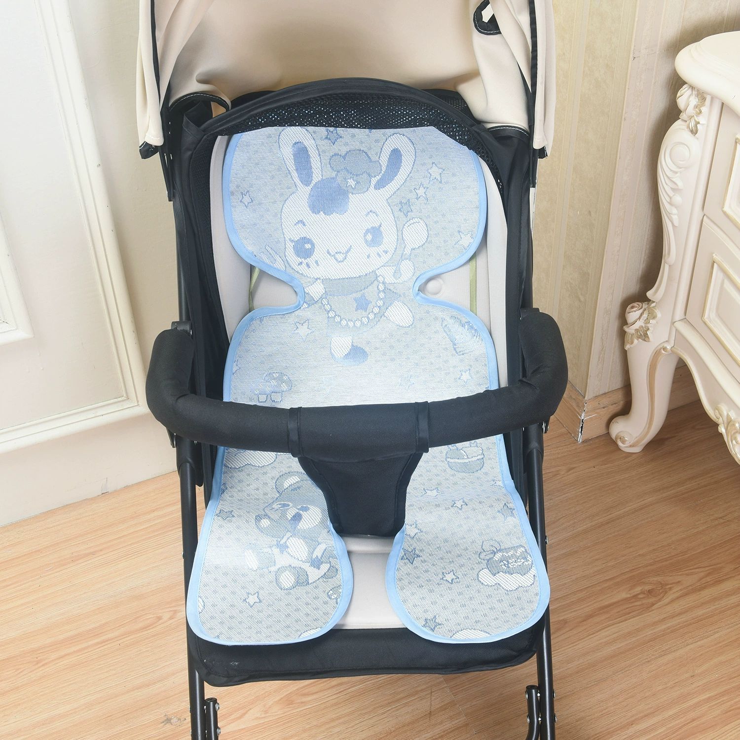 Children Car Cooler Pad Summer Stroller Ice Cooler Mat Baby Cushion for Stroller Newborn Dining Chair Baby Stroller Cushion Cooler Pad Stroller Cooling Liner Pad Mat Summer Breathable Seat Pad for Car