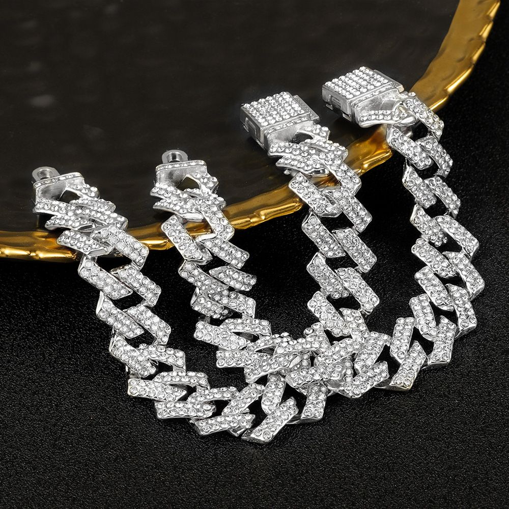 Men's Women's Hip-Hop Style Cuban Chain Full Diamond European American Alloy Material Trendy Personalized Hiphop Cool Party