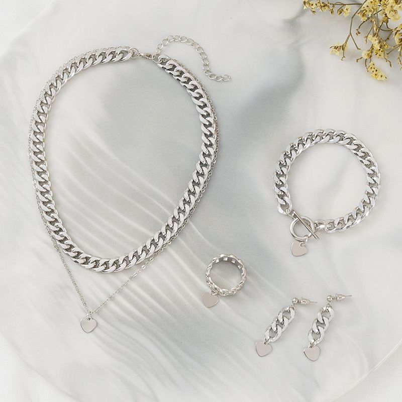 5pcs/set 2025 New Hip-Hop Unisex Jewelry Set: Diamond-Accented Quartz Ice Watch with Stackable Metal Necklace Bracelet Earrings Ring Urban Luxury for Streetwear & Nightlife Styling