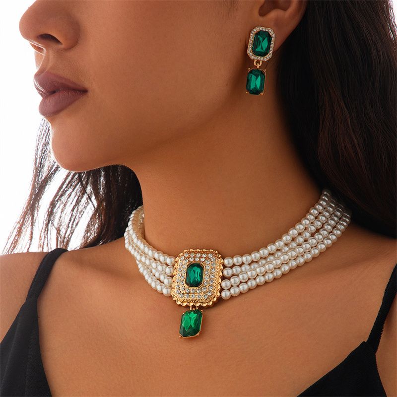 Elegance Square-Cut Gemstone Choker Necklace – Gold-Plated Full Pave Diamond Accent with Vintage-Inspired Simulated Pearl Beads | Luxe Collarbone Jewelry for Evening Gala & Daily Glamour