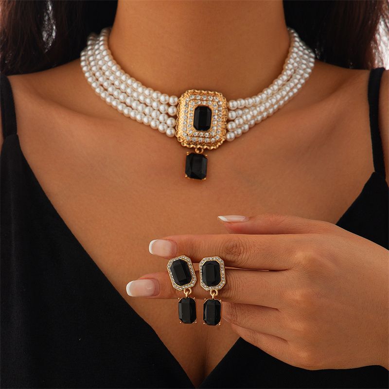 Elegance Square-Cut Gemstone Choker Necklace – Gold-Plated Full Pave Diamond Accent with Vintage-Inspired Simulated Pearl Beads | Luxe Collarbone Jewelry for Evening Gala & Daily Glamour