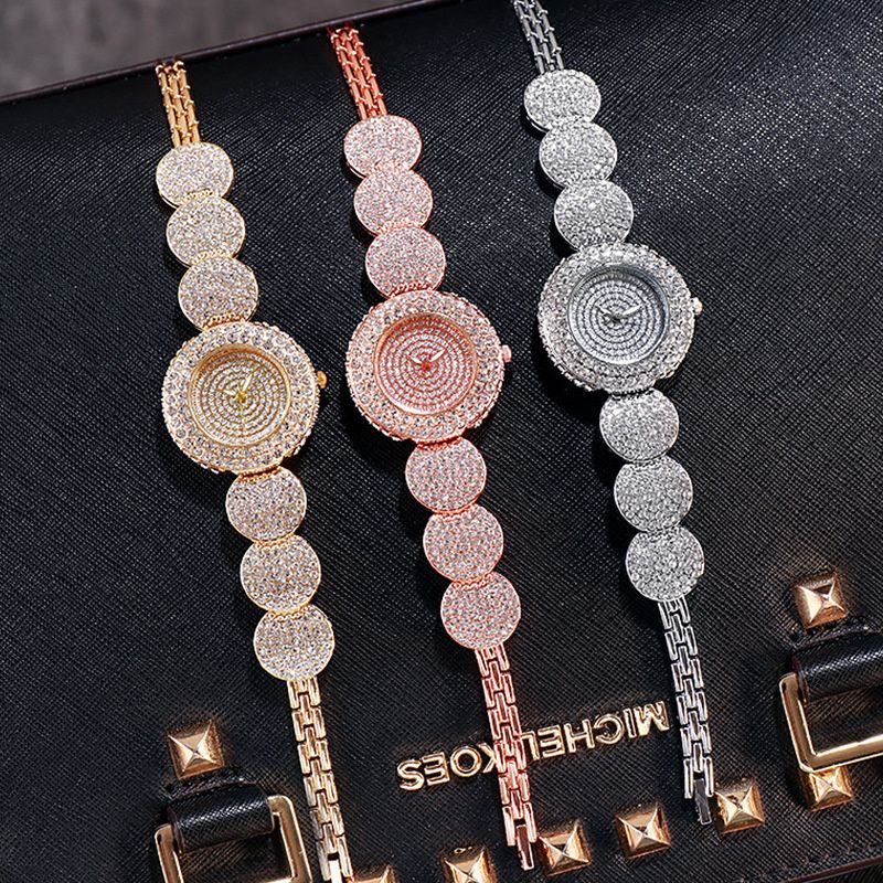 Trendy Women's Rhinestone Mini Dial Watch Luxury All-Diamond Inset Bracelet Wristwatch Fashion Ice Watch with Unique Strap - Quartz Movement