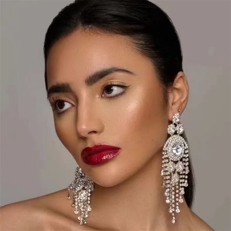 European & American Fashion Luxury Women's Rhinestone Floral Long Tassel Earrings | Bridal Jewelry Accessory | Stylish Evening Dinner Statement Piece