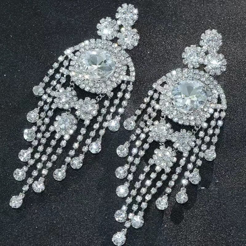 European & American Fashion Luxury Women's Rhinestone Floral Long Tassel Earrings | Bridal Jewelry Accessory | Stylish Evening Dinner Statement Piece