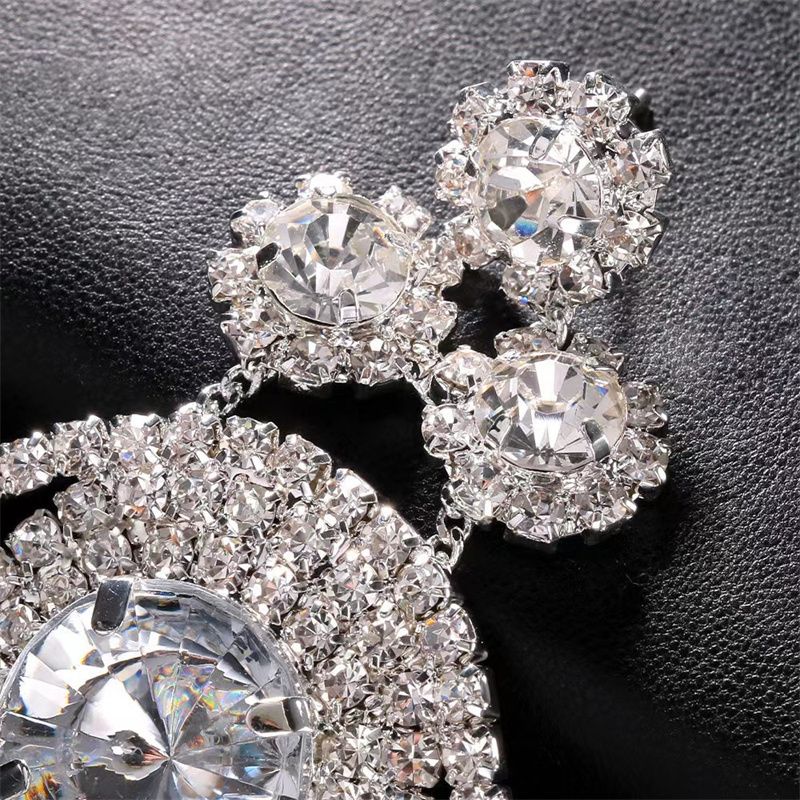 European & American Fashion Luxury Women's Rhinestone Floral Long Tassel Earrings | Bridal Jewelry Accessory | Stylish Evening Dinner Statement Piece