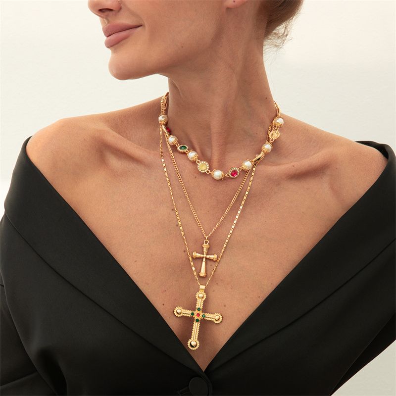 2025 Euro-American Bestseller Fashion Women's Necklace Set Diamond-Accented Cross Pendant Layered Necklaces Sweet & Edgy Heart Gem Pearl Chain Jewelry Unisex for Men Women Versatile Accessories