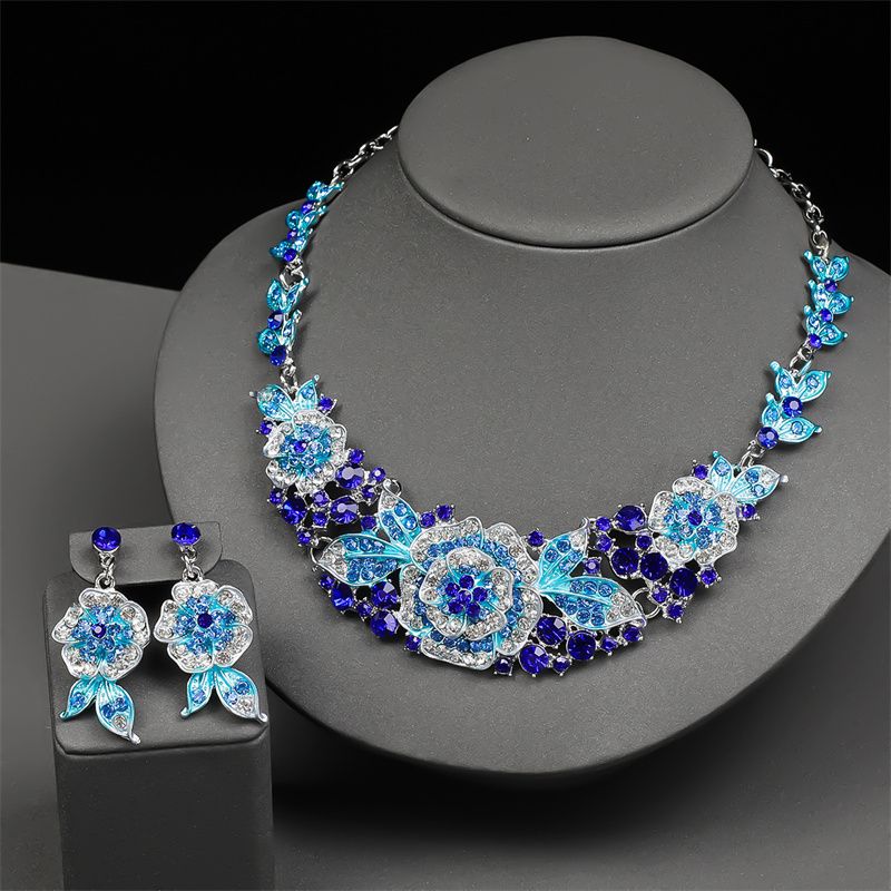 Fashion Luxury Women's 2-Piece Jewelry Set Rose-Shaped Statement Multi-Colored Crystal Necklace & Earrings Exaggerated Design Elegant Bride Accessory for African Women Wedding Party Daily Wear