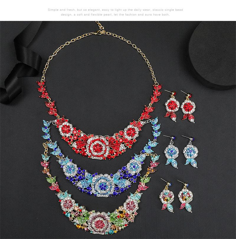Fashion Luxury Women's 2-Piece Jewelry Set Rose-Shaped Statement Multi-Colored Crystal Necklace & Earrings Exaggerated Design Elegant Bride Accessory for African Women Wedding Party Daily Wear