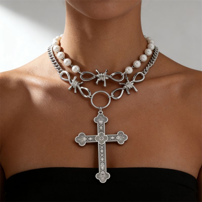 2026 New Arrival Edgy Trendy Women's Layered Necklace Set Cross Star Moon Pendants Stackable Choker & Sweater Chain Unisex Daily Party Streetwear Fashion Jewelry