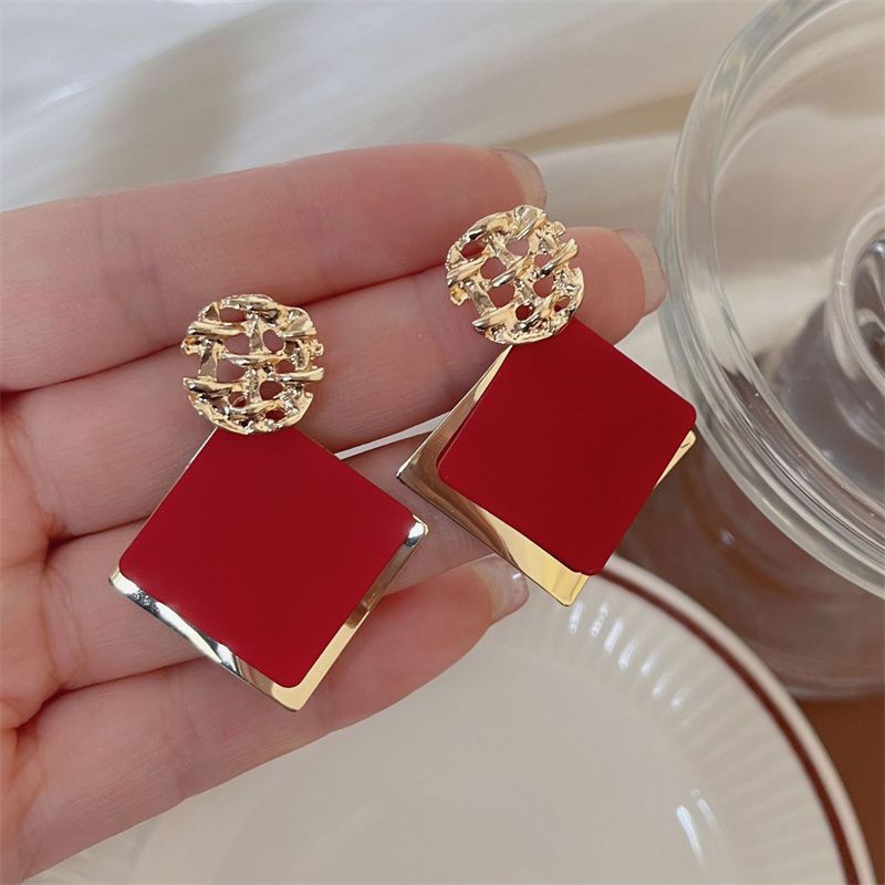 2026 New Arrival Women's Large Rhombus Geometric Earrings Metal Woven Ball Top 925 Silver Needle Minimalist Chic Bold Fashion European & American Style Ear Jewelry