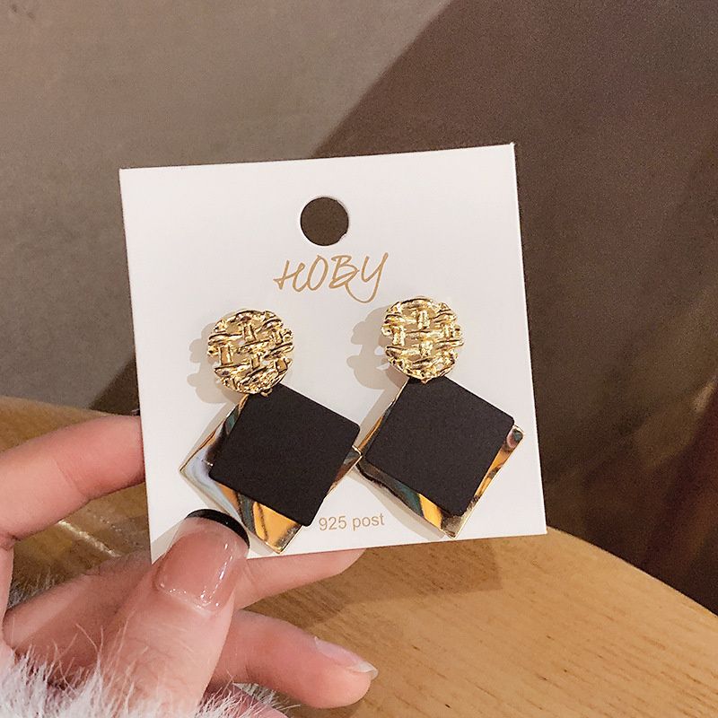 2026 New Arrival Women's Large Rhombus Geometric Earrings Metal Woven Ball Top 925 Silver Needle Minimalist Chic Bold Fashion European & American Style Ear Jewelry