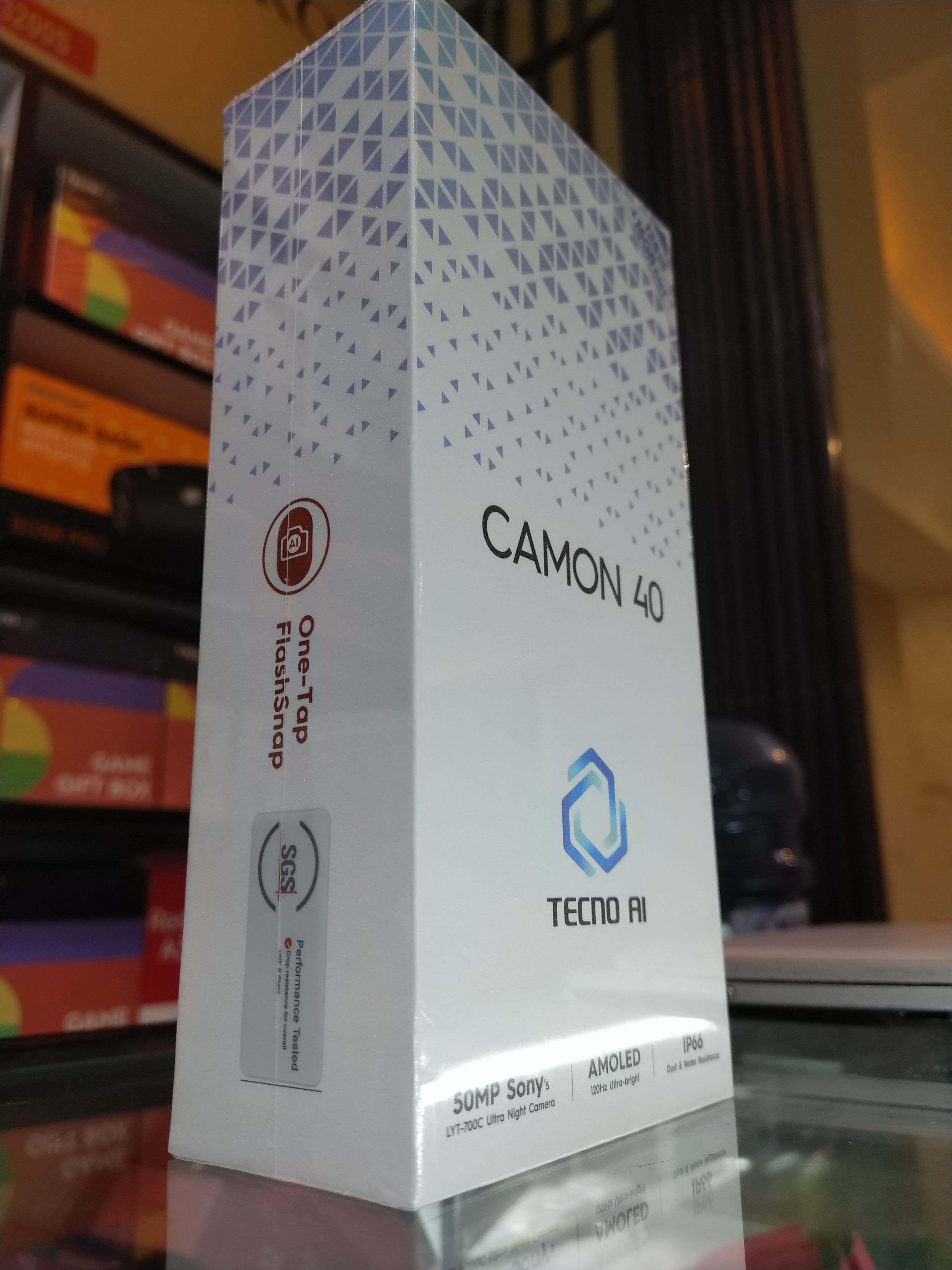Tecno Camon 40 128GB+16(8+8)GB RAM 6.78" AMOLED 120Hz Screen MTK Helio G100 Ultimate 45W 5200mAh 50MP Dual Speaker Android 15 Smart Phones Dual Sim phone