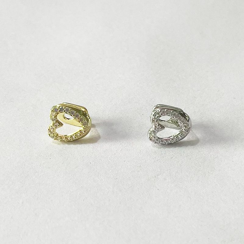 Sparkling Heart-Shaped Gold Teeth/Silver Teeth Grillz for Unisex Style Enthusiasts