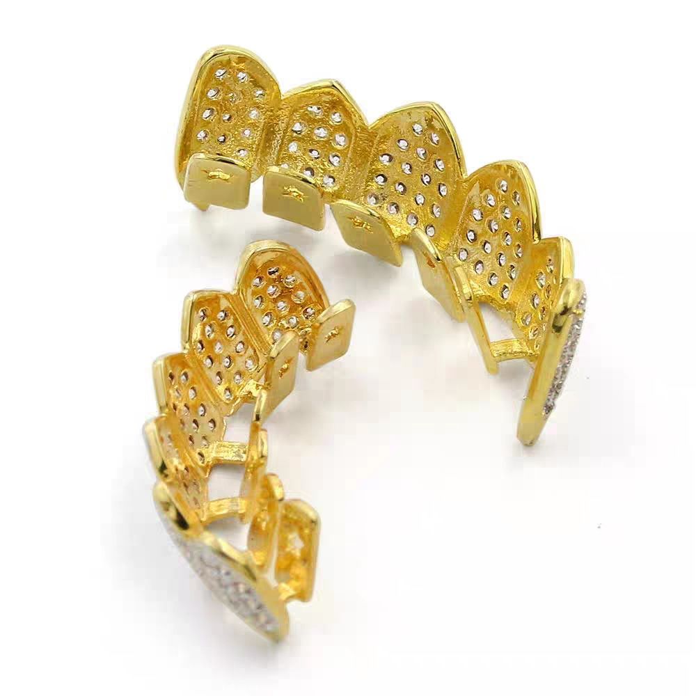 Sparkling Silver Diamond Grillz Set - Custom Fit Tooth Caps for Men