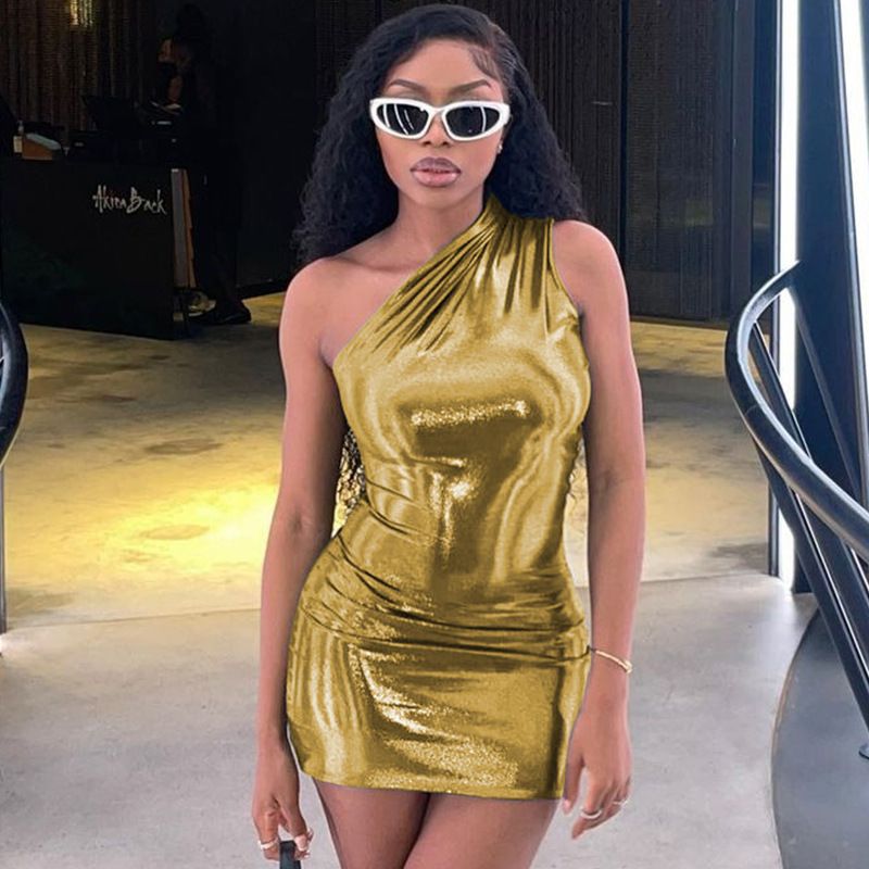 European and American style women's clothing, new style in 2025. Sexy, slim-fitting, solid color, off-the-shoulder, sleeveless, bodycon dress