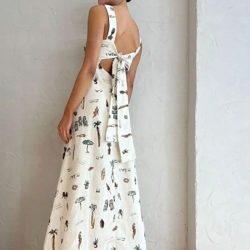 New style for the summer of 2025. It is a fashionable, elegant and casual sleeveless halter dress with printed patterns and a large skirt. It is a long dress suitable for parties and evening banquets.
