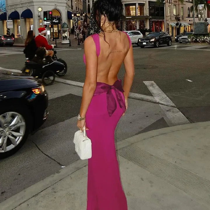 Summer new women's dress fashion elegant temperament solid color sleeveless suspenders halter bow slim long dress suitable for leisure party dinner dress.