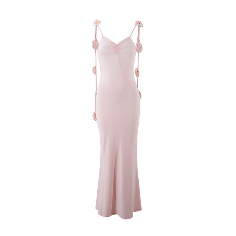 2025 Summer New Women's Fashion: Stylish, elegant and sexy backless strap maxi slim-fit dress with three-dimensional flower decorations for evening banquets and guest attendance.