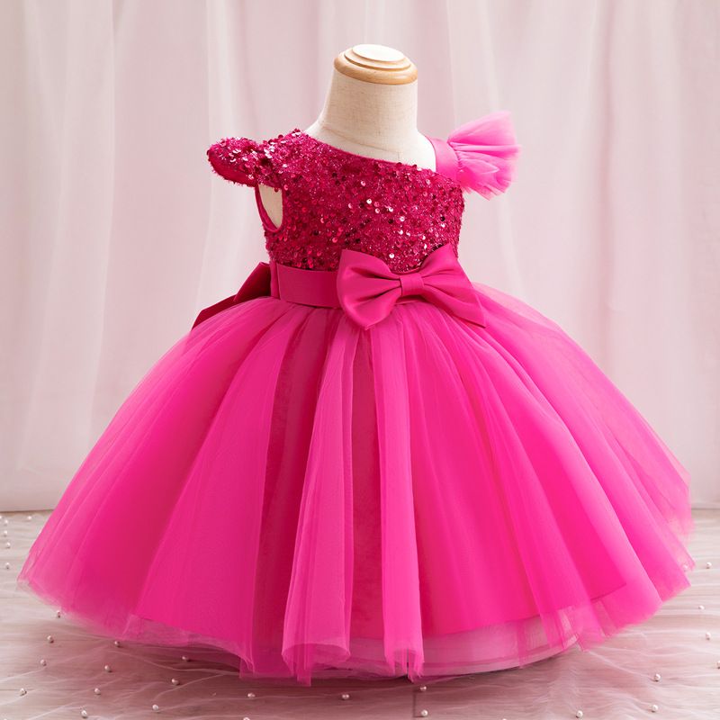 New high-end girls' dresses in summer are decorated with sequined flying sleeve bows, which are suitable for birthday parties, school Christmas parties and wedding dresses.