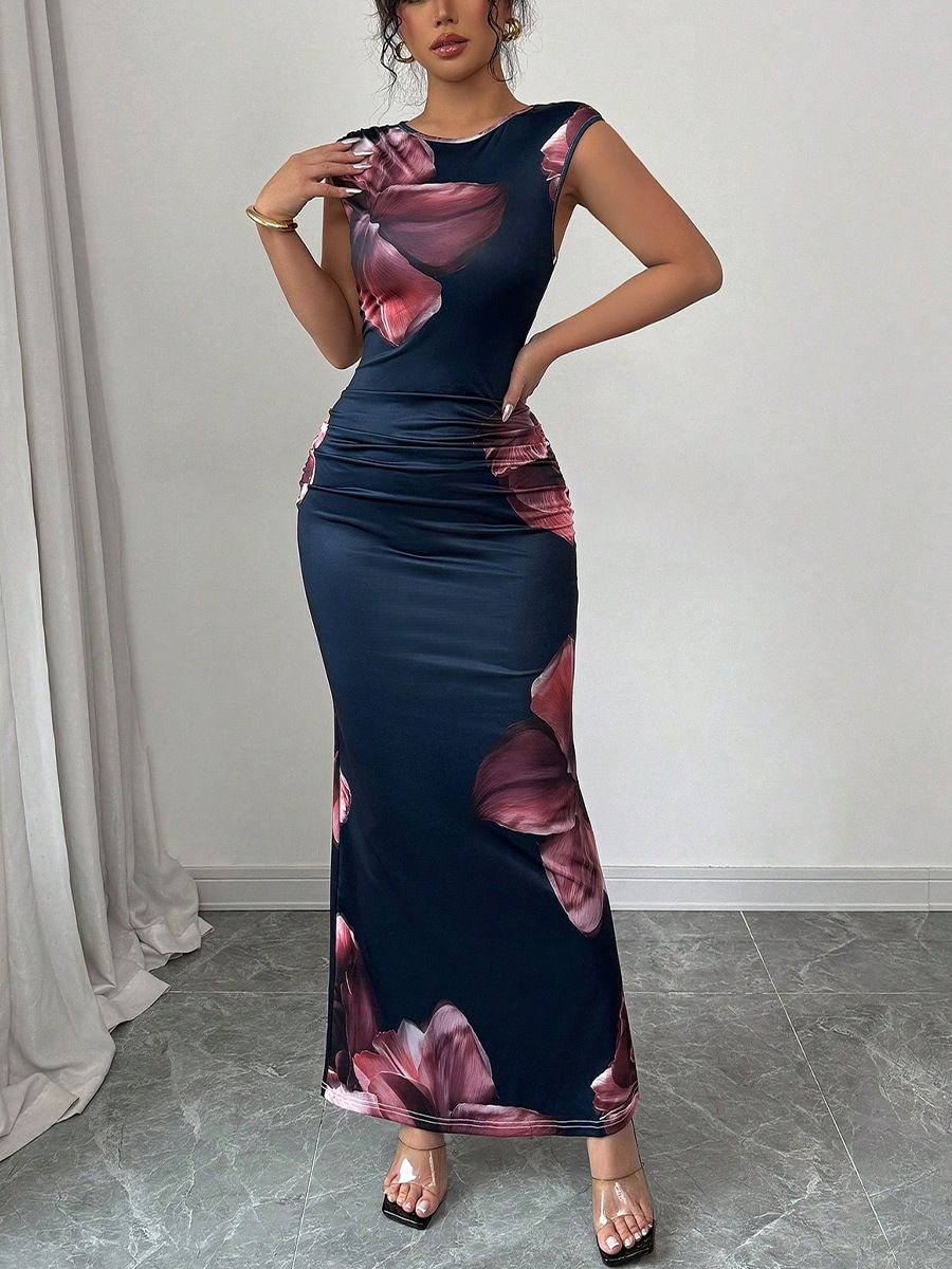New women's dresses in summer are fashionable and elegant. Sleeveless round neck slim hip long dresses are suitable for daily leisure commuting parties.