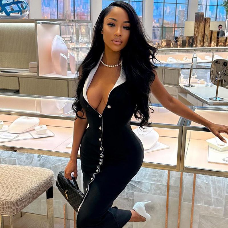 Summer new women's dress fashion temperament sleeveless suit collar V-neck front buckle slim contrast long dress suitable for daily leisure office commuting.