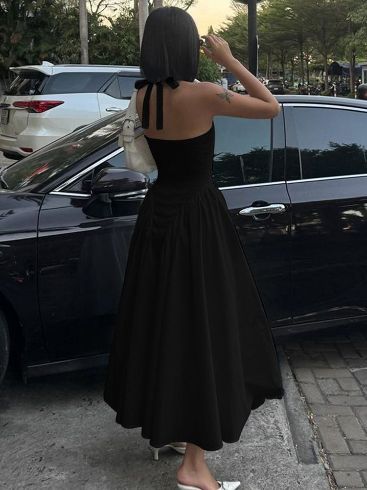 Summer new women's dress is casual, elegant, solid color, sleeveless V-neck, halter and big skirt. Long dress is suitable for party holiday dinner.