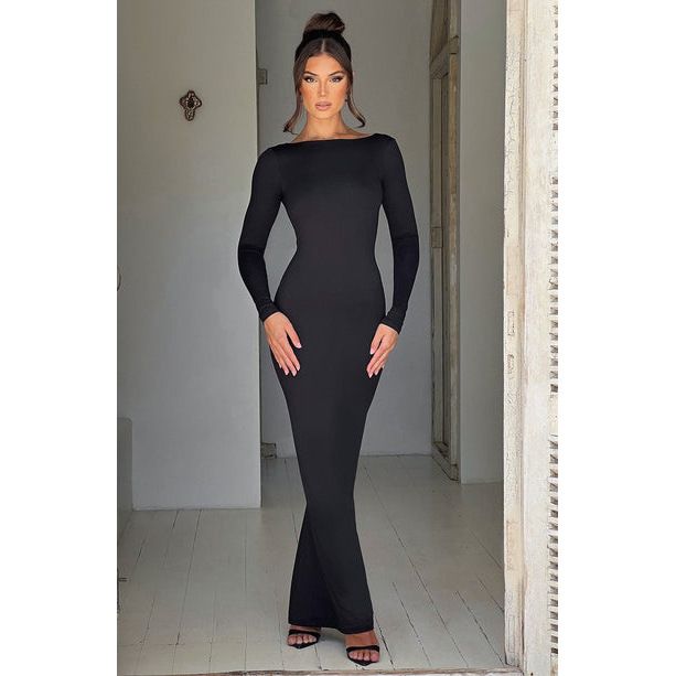 New women's dresses in summer are solid colors, long sleeves, round neck, backless folds and slim long dresses, which are suitable for daily leisure and holiday commuting dinners.