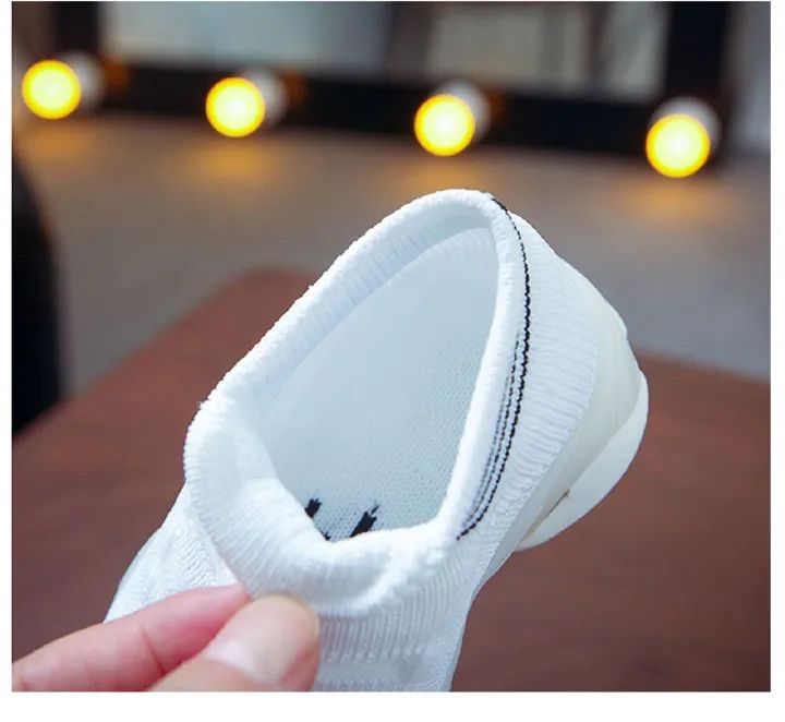 Kids Sneakers Children Girls Boys Letter Mesh Led Luminous Socks Sport Run Sneakers Light Up Shoes 21-30