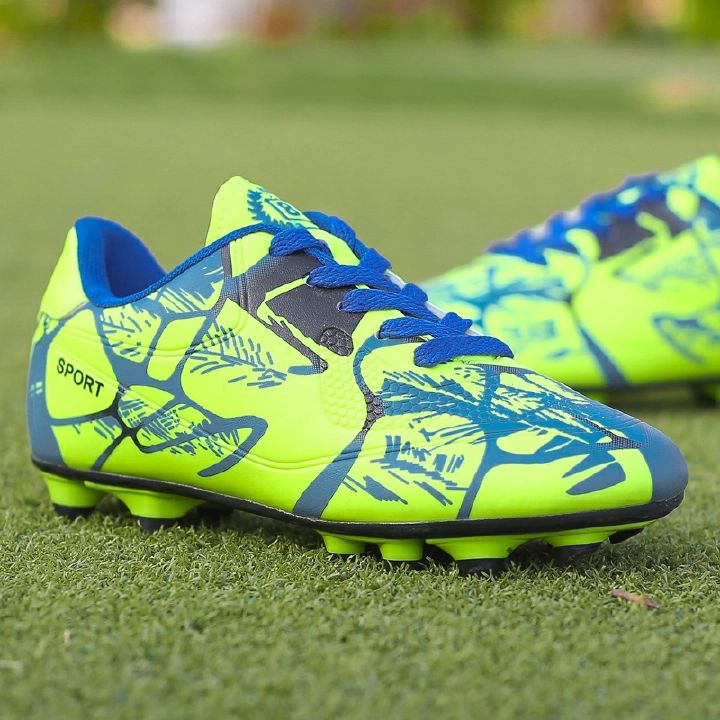 Kids and Men Professional Spike Football Boots Outdoor Non-slip Sport Shoes Light Soccer Shoes 31-43