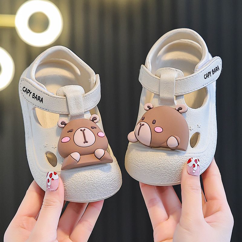2025 New Capybara Kids Sandals - Anti-Slip Boys Summer Slide Slippers for Indoor & Outdoor Play EU18-40