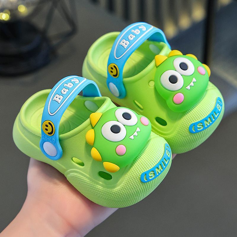 2025 New Kids Crocs-Style Sandals - Anti-Slip & Quiet Closed-Toe Sandals for Boys/Girls, Indoor & Outdoor Use (Toddler/Kids Sizes) 18-28