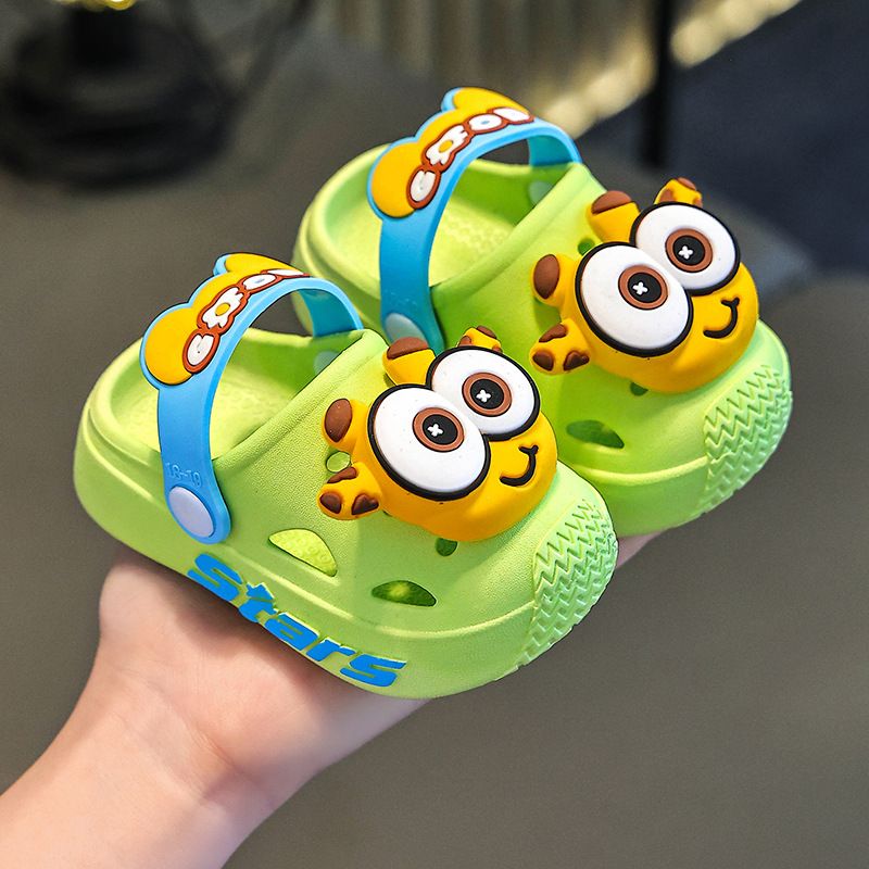 2025 New Kids Crocs-Style Sandals - Anti-Slip & Quiet Closed-Toe Sandals for Boys/Girls, Indoor & Outdoor Use (Toddler/Kids Sizes) 18-28