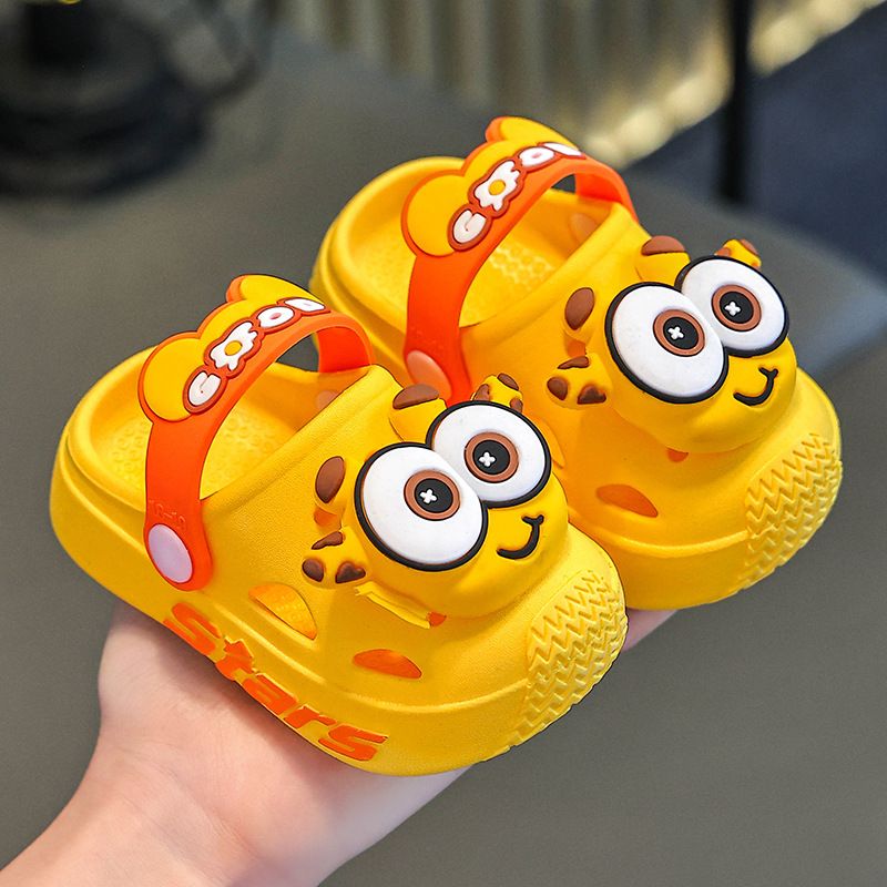 2025 New Kids Crocs-Style Sandals - Anti-Slip & Quiet Closed-Toe Sandals for Boys/Girls, Indoor & Outdoor Use (Toddler/Kids Sizes) 18-28
