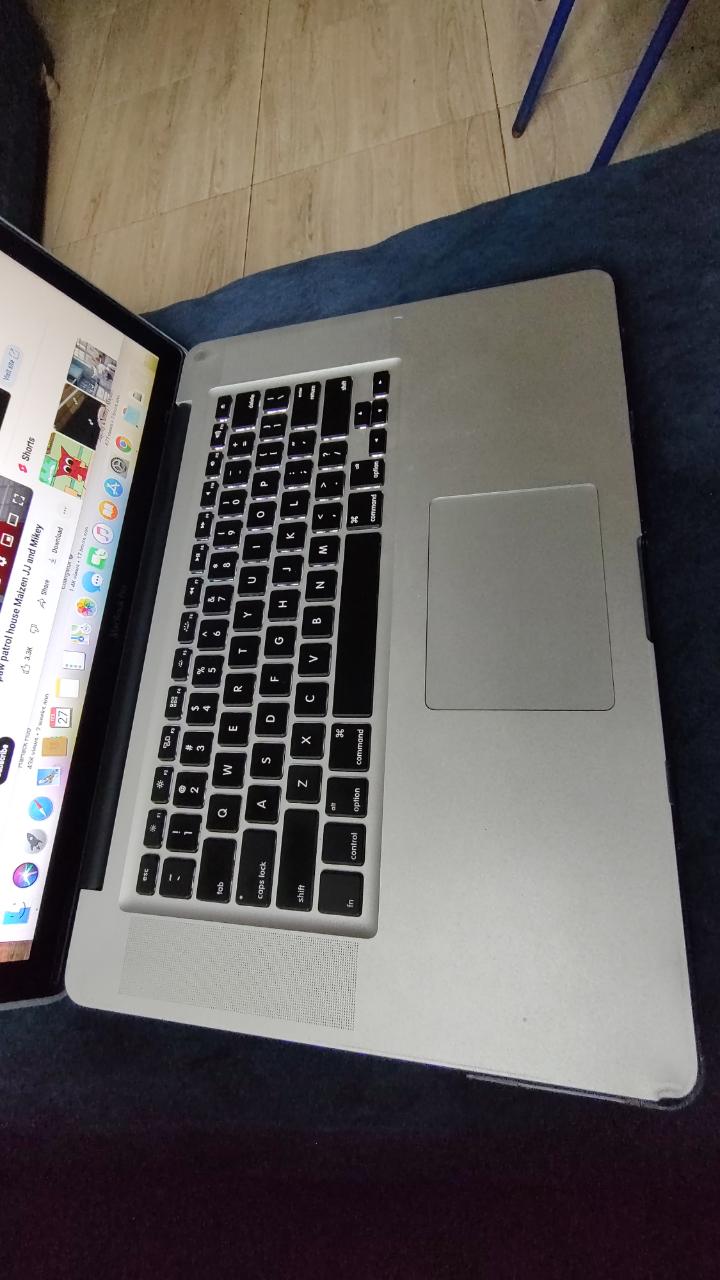 EX USA Apple MacBook pro 2012