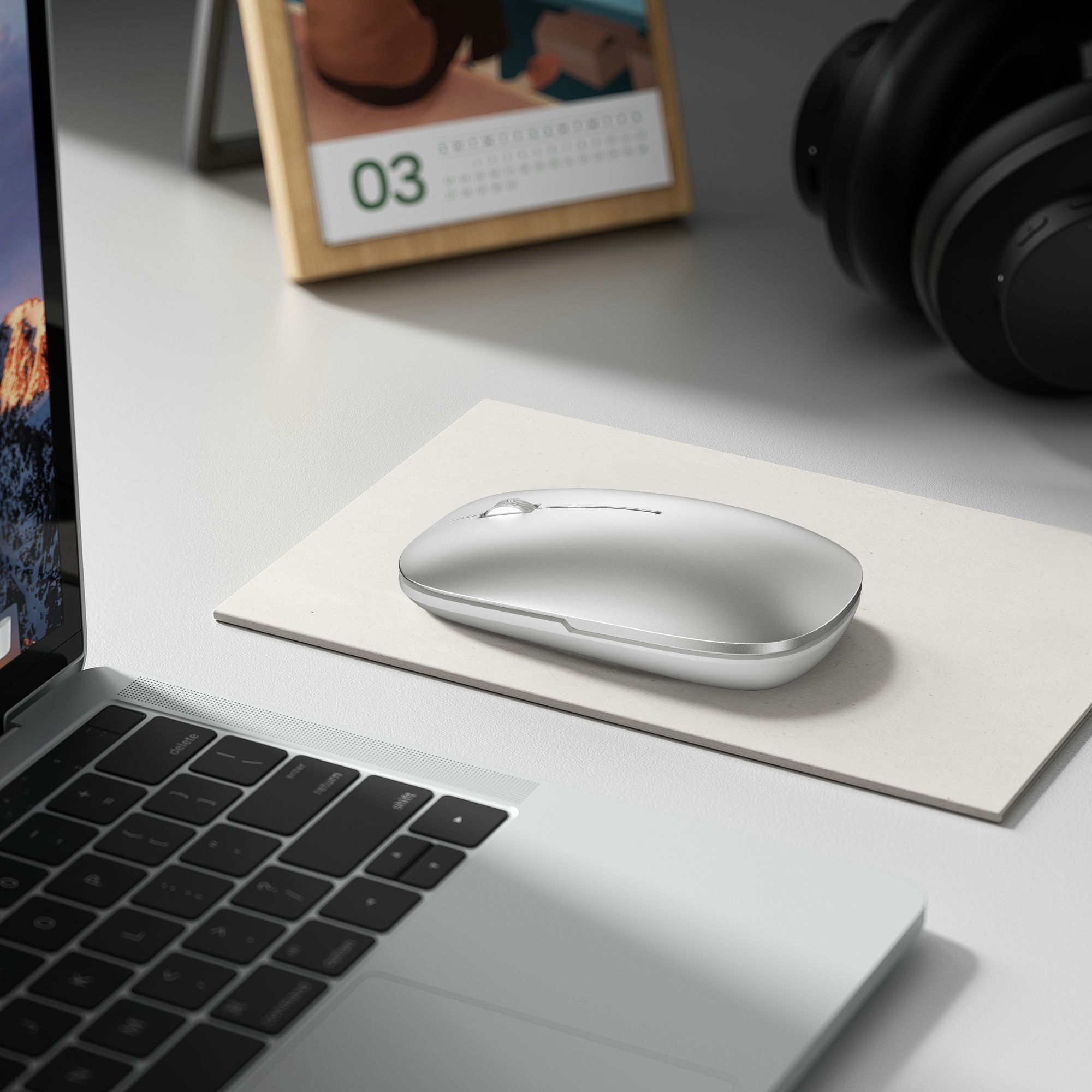 KMAX WM110 Wireless Mouse Wireless 2.4G+Bluetooth Light indication: 2.4G (red light) Built-in 400MA polymer lithium battery Distance ≥10M