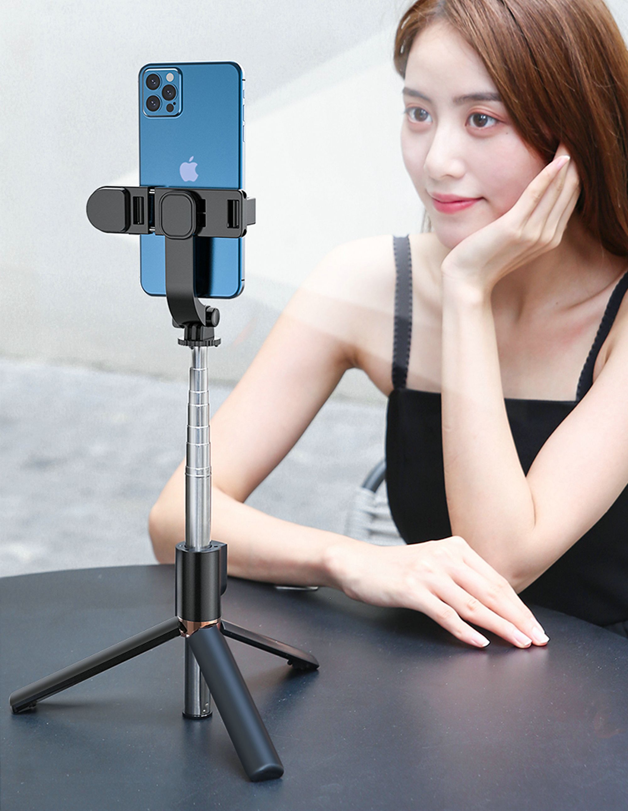 KMAX WiWU Wi-SE011 Detachable Tripod Selfie Stick Phone Holder Black  Aluminum Alloy + ABS Remote Control with Bluetooth Function Mini And Portable  with Three-Speed Adjustable Maximum Length: 82 cm