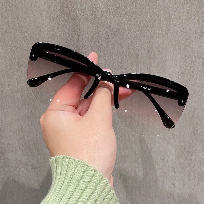 Fashion Retro Half Frame Big Cat-eye Sunglasses for Women Gradient Designer Luxury Cutting Lens UV400 Sunshade Sun Glasses 1PC