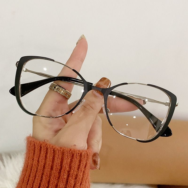 Newest Cat-eye Photochromic Glasses Women's Fashion Metal Pgotograph Optical Glasses 25011 1PC