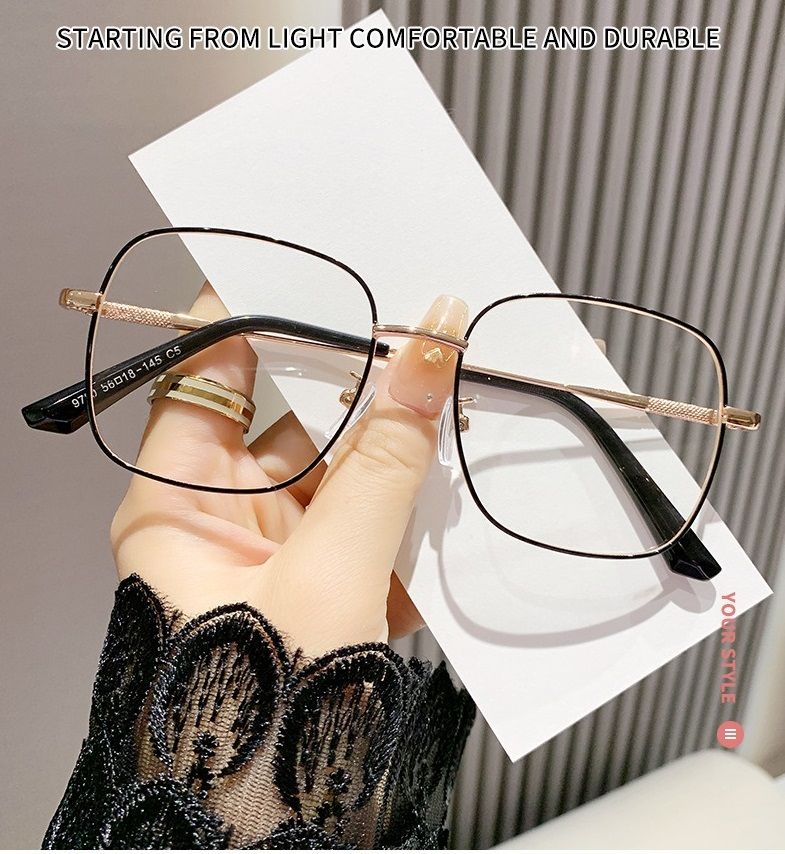 Fashionable Metal Optics Eyewear Oversized Frame Anti Blue Light Photochromic Lens Glasses Prescription Computer Eyeglasses 1PC