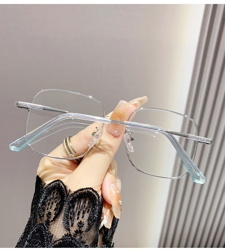 Fashionable Metal Optics Eyewear Oversized Frame Anti Blue Light Photochromic Lens Glasses Prescription Computer Eyeglasses 1PC