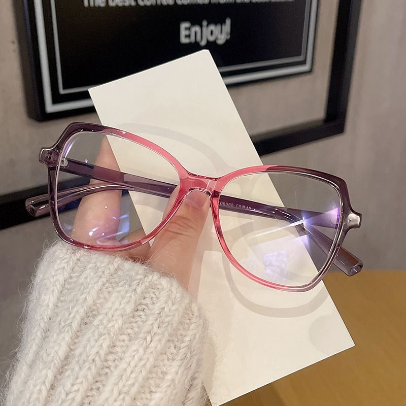 New Vintage Red Leopard Women Cat Eye Glasses 2025 New Female Retro Butterfly Shaped Optical Spectacles Frame Clear Lens Eyeglasses 1PC